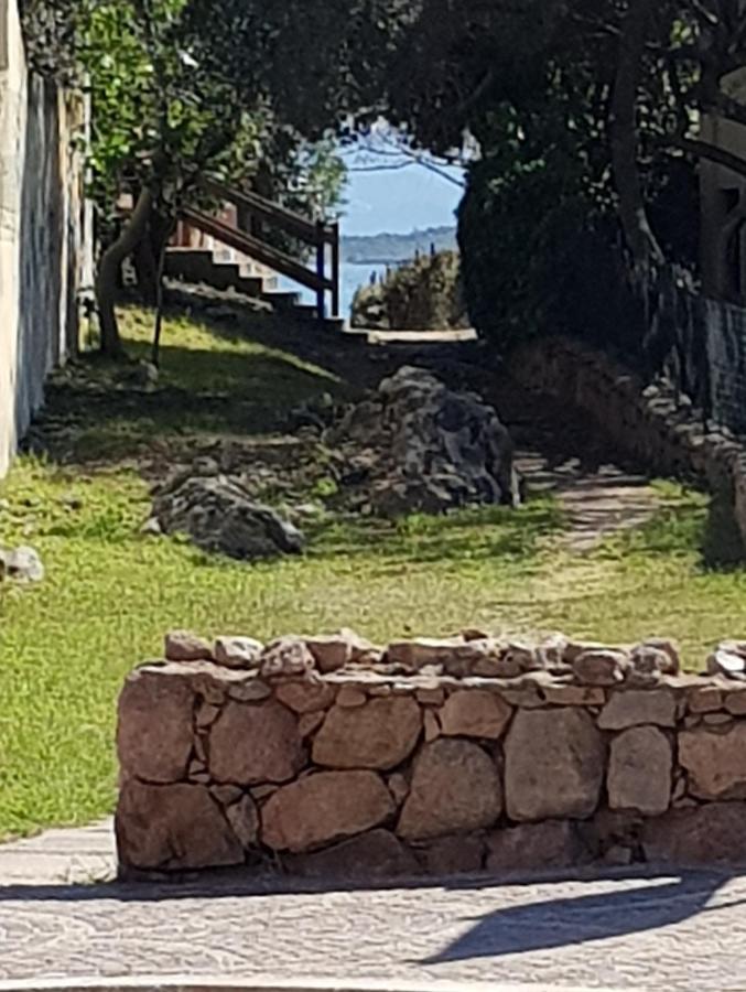 La Smeralda - Boutique Rooms And Breakfast Golfo Aranci Exterior foto